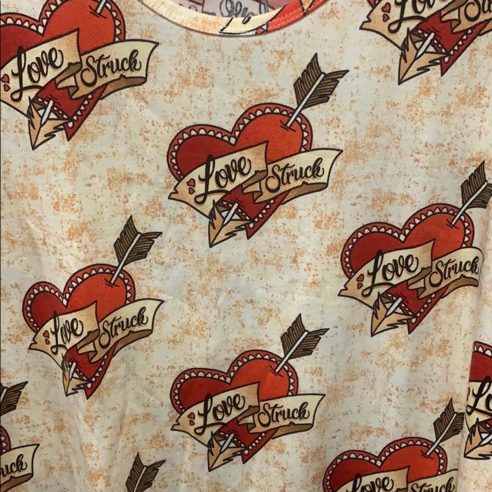 ⭐️Perfect T ⭐️ - Picture 2 of 3